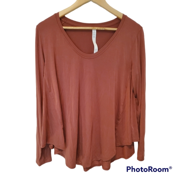 Lululemon Up for Down Time Top Dark Terracotta Long-Sleeved Size 4 Silk Modal - Picture 5 of 10